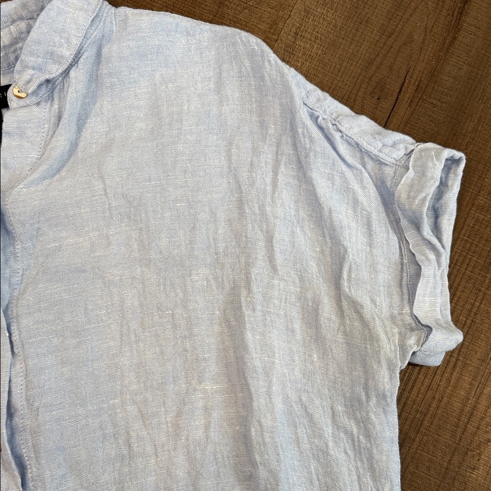 Tahari Light Blue 100% linen Button-Down blouse - Picture 5 of 10